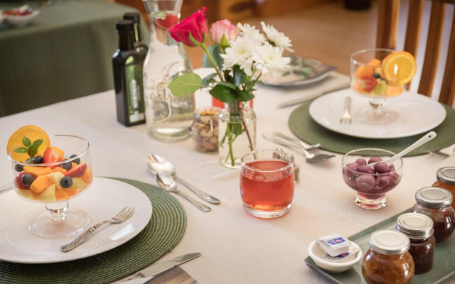 Mirihof Retreat and Olive Estate