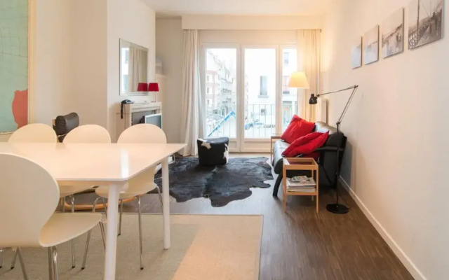 Cozy Apartment Near the Beach
