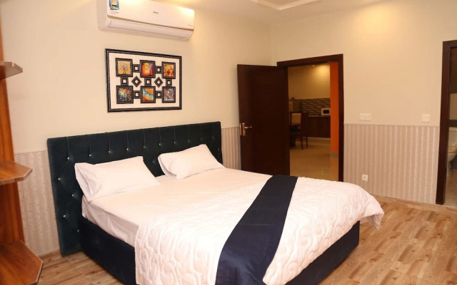 Hak Mall Suites