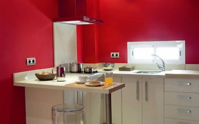 Life Apartments Giralda Suites