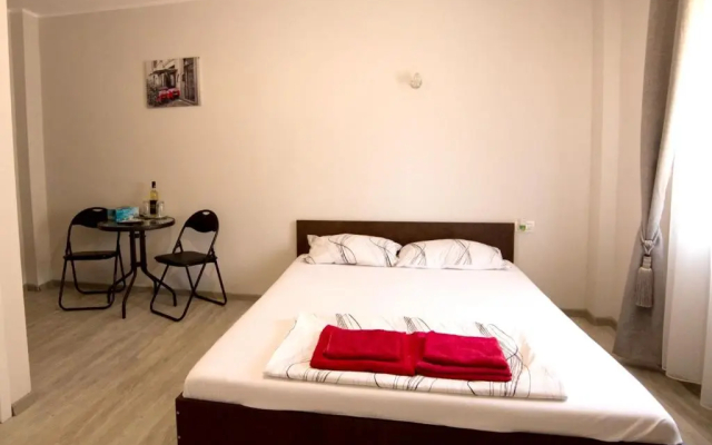 3 bedrooms house at Constanta 500 m away from the beach with enclosed garden and wifi - Cottages_and_Houses in Constanta - Photo 2