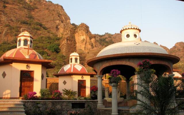 La Buena Vibra Retreat and Spa Hotel
