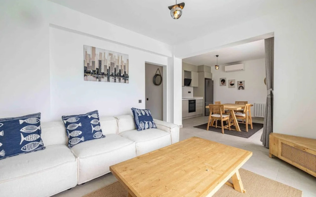 Stunning Villa With Private Pool and Luxuriest Views