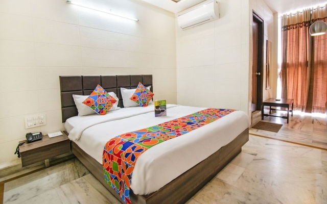 Hotel Kamran Palace