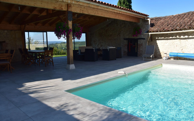 Domaine de Calbiac - On the boardwalk