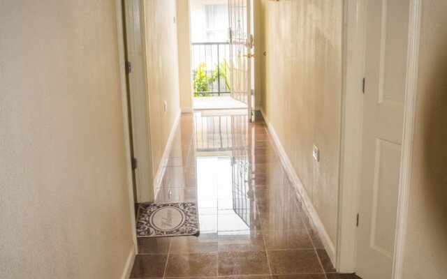 Francein's One Bedroom Suite