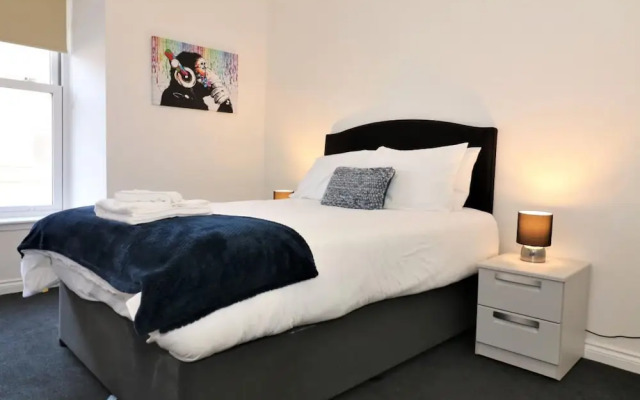 No 9 Bonnet Apartments - 3 Bed