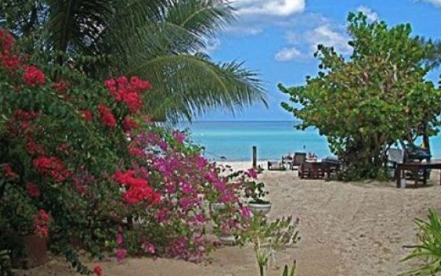 Secrets Cabins on Negril Beach