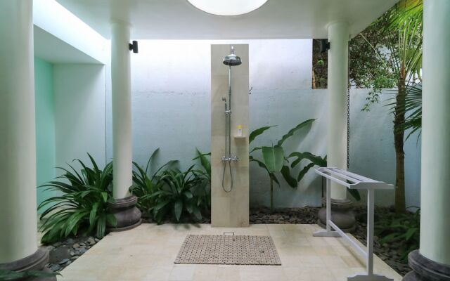 Bali Santi Villa