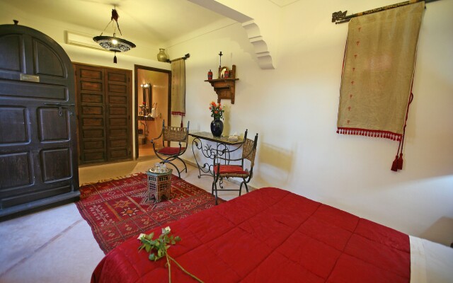 Riad Laora By La Siredrah