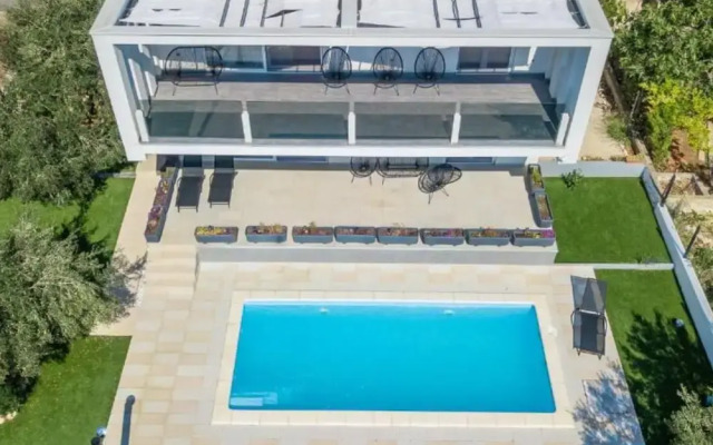 Exclusive Retreat With Private Pool in Novalja