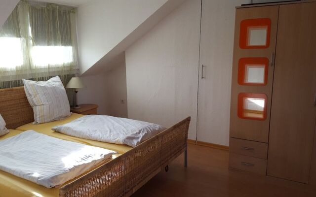 Apartments Bahri