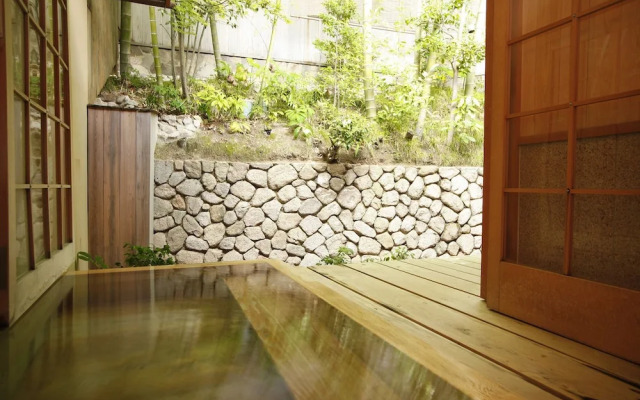 Ginsuiso Bekkan Choraku