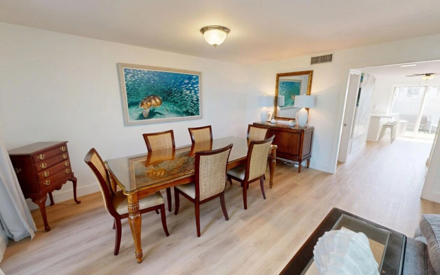 Shoreline Garden 02 2 Bedroom Townhouse