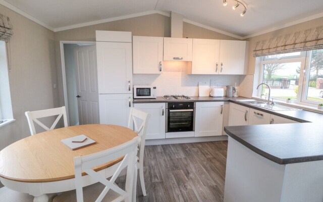 22 Meadow View Lodge