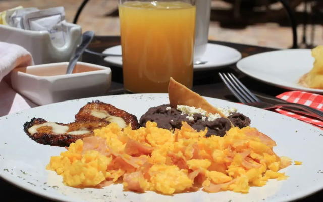 Hotel Plaza San Cristobal Inn