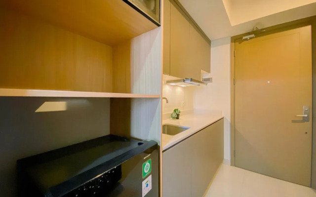 Good Place And Modern 1Br Gold Coast Apartment