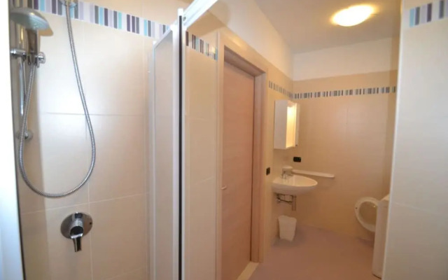 Modern Flat Near Center and Beach - Beahost