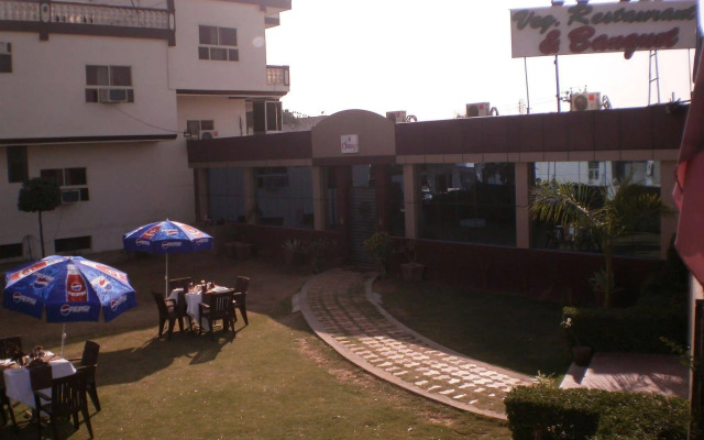 Classic 7 Hotel & Restaurant