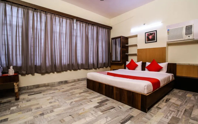 Sahdev Guest House By OYO Rooms