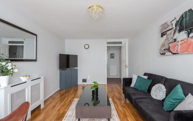 Stunning 2BR Flat Near Burgess Park W/garden