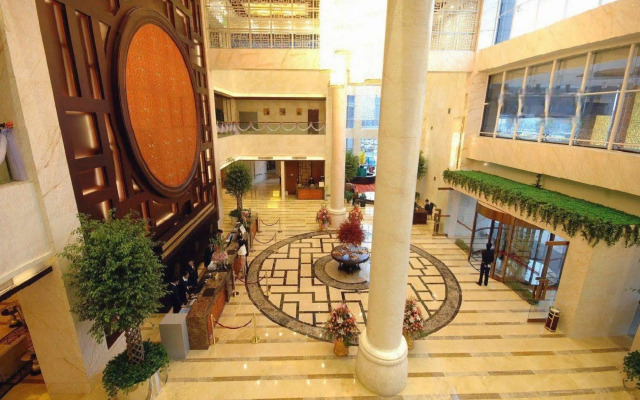 Jin Jiang Royal Palace Hotel