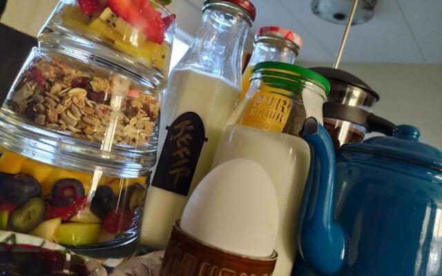 Dutch African Breeze