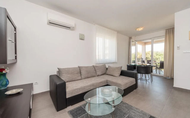 Apartments Kljajić