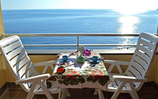 House Esperia by Holiday World