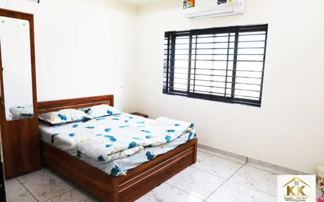 K K Luxurious Home Stay