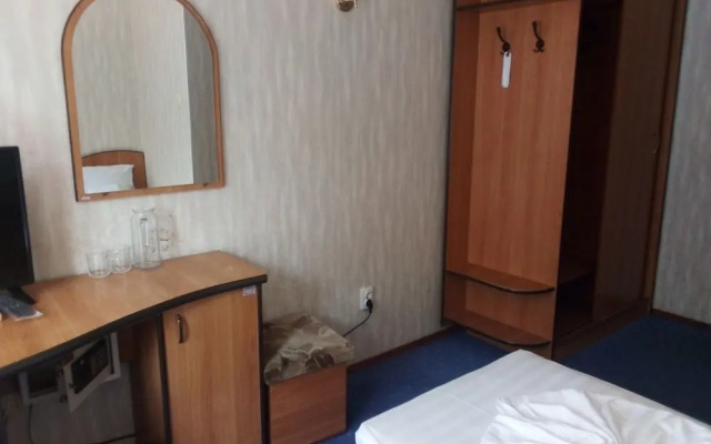 Tashir, sanatoriy OOO "MONERON"