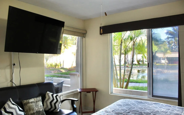 Costa Bonita Apartments