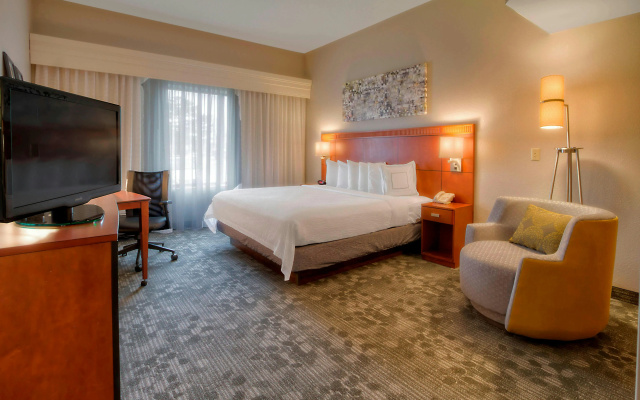 Courtyard by Marriott Memphis Germantown