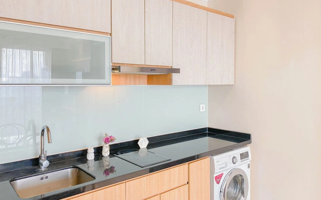 Stunning and Comfy 2BR Apartment at Menteng Park
