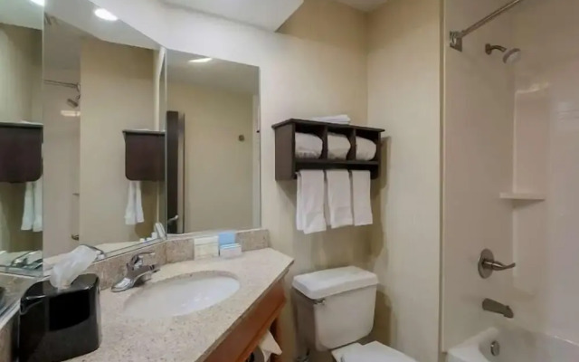 Spark by Hilton Dayton Fairborn