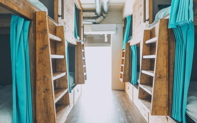 Mezamashi Sandwich - Hostel