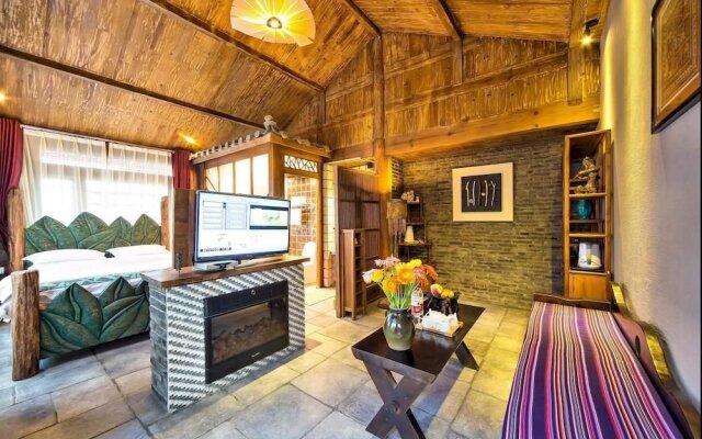 Lijiang Yunman Inn