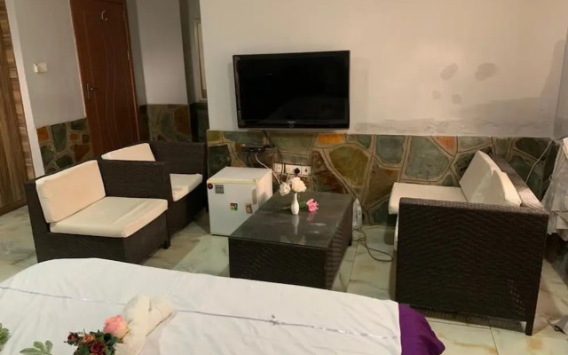 Self Contained Master Bedroom Apartment in Tema