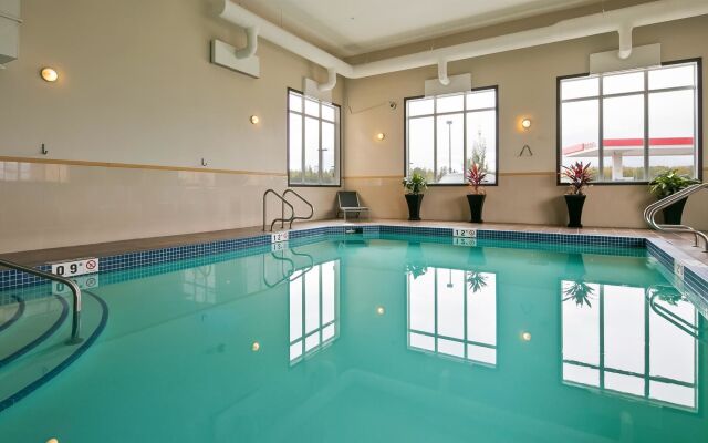 Best Western Plus Fox Creek