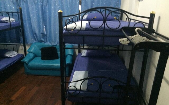 La Maison Verte Hostel