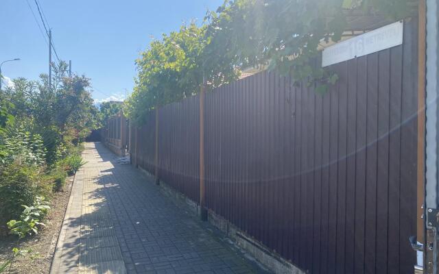 Cottage on Metreveli street