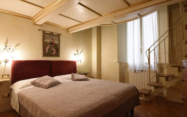 Apartment in Florence Near Duomo