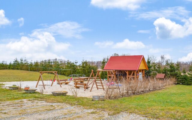 Nice Home in Jaroslawiec With 2 Bedrooms