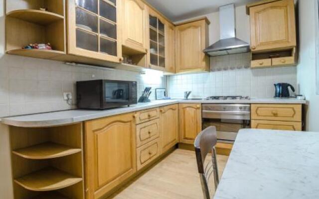 Rentkiev Sofievska Str.17