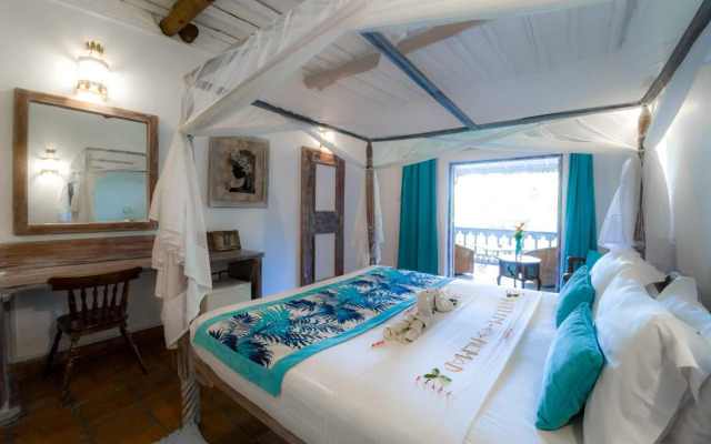 Nomad Beach Resort