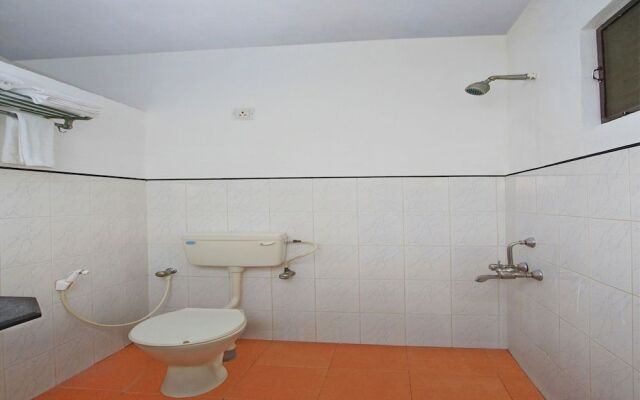 OYO 10757 Trippers Stay