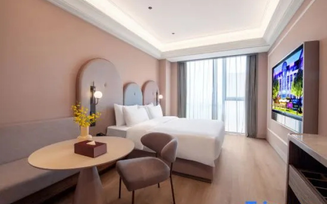 Chengdu Chunxi Road Tianfu Square Subway Station Mercure Hotel