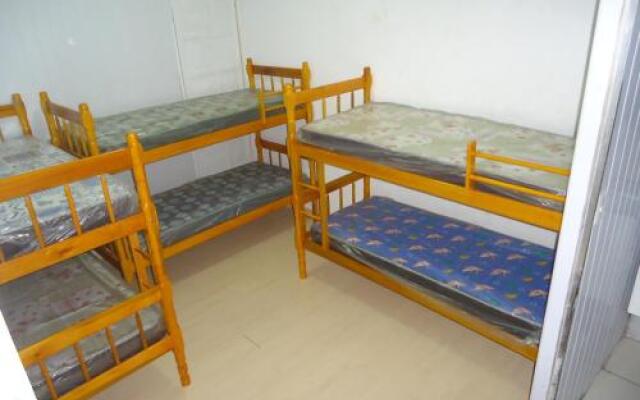 Hostel Alto da Bronze