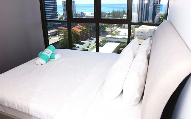 Heart of Broadbeach Walk to Everywhere