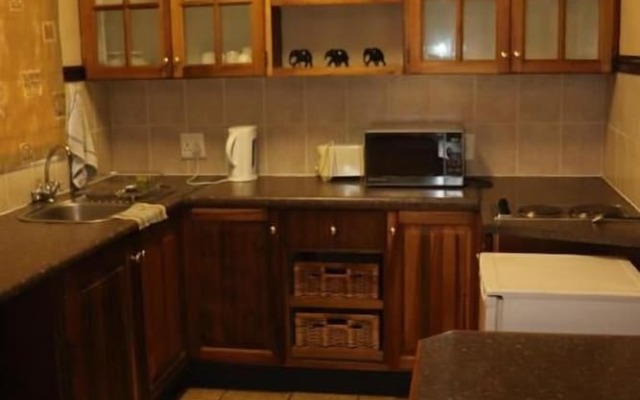 Khaya Africa Guesthouse and Spa